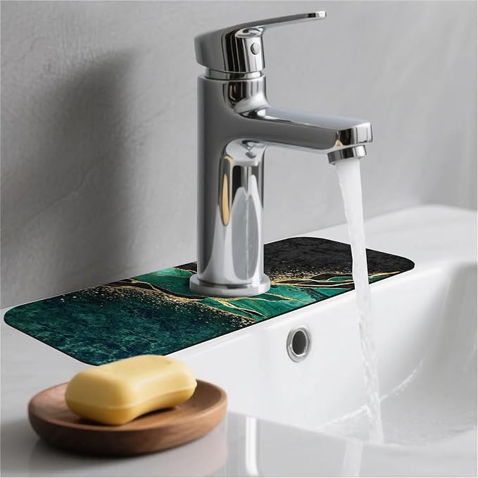Black and green gold marble