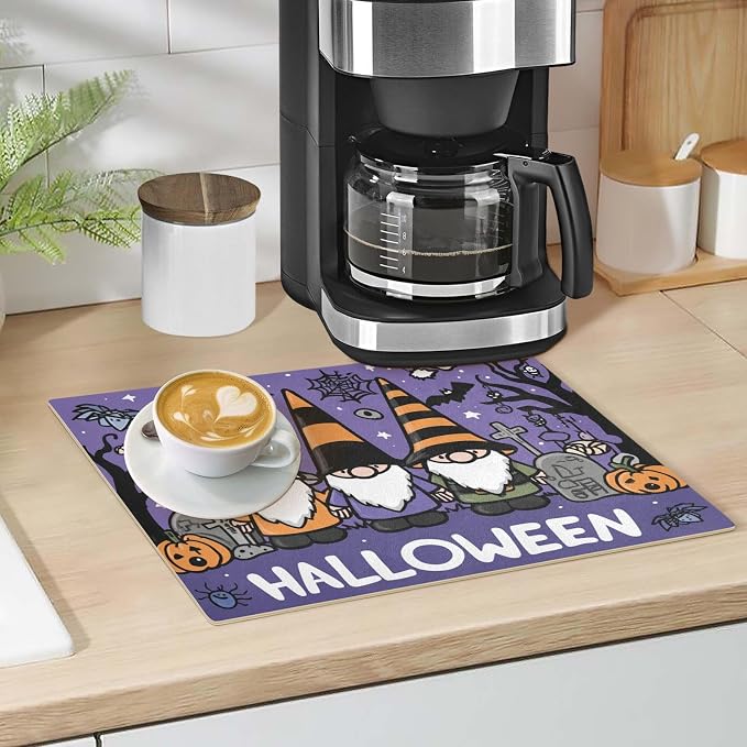 Puprle Gnome Halloween Web