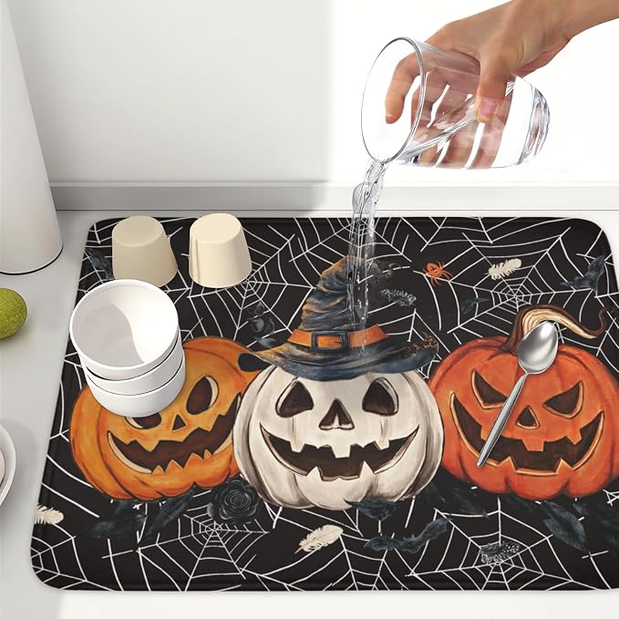 Halloween-pumpkin spiderweb