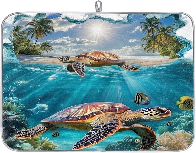 Ocean Turtles Swimming