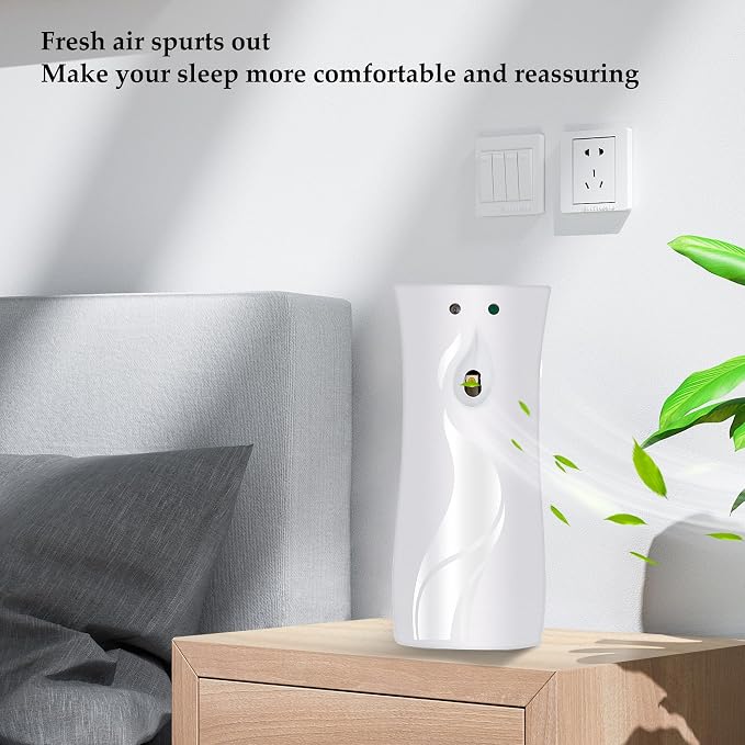 White1121